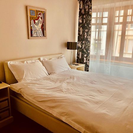 Georgian Guest Rooms Bázel Kültér fotó