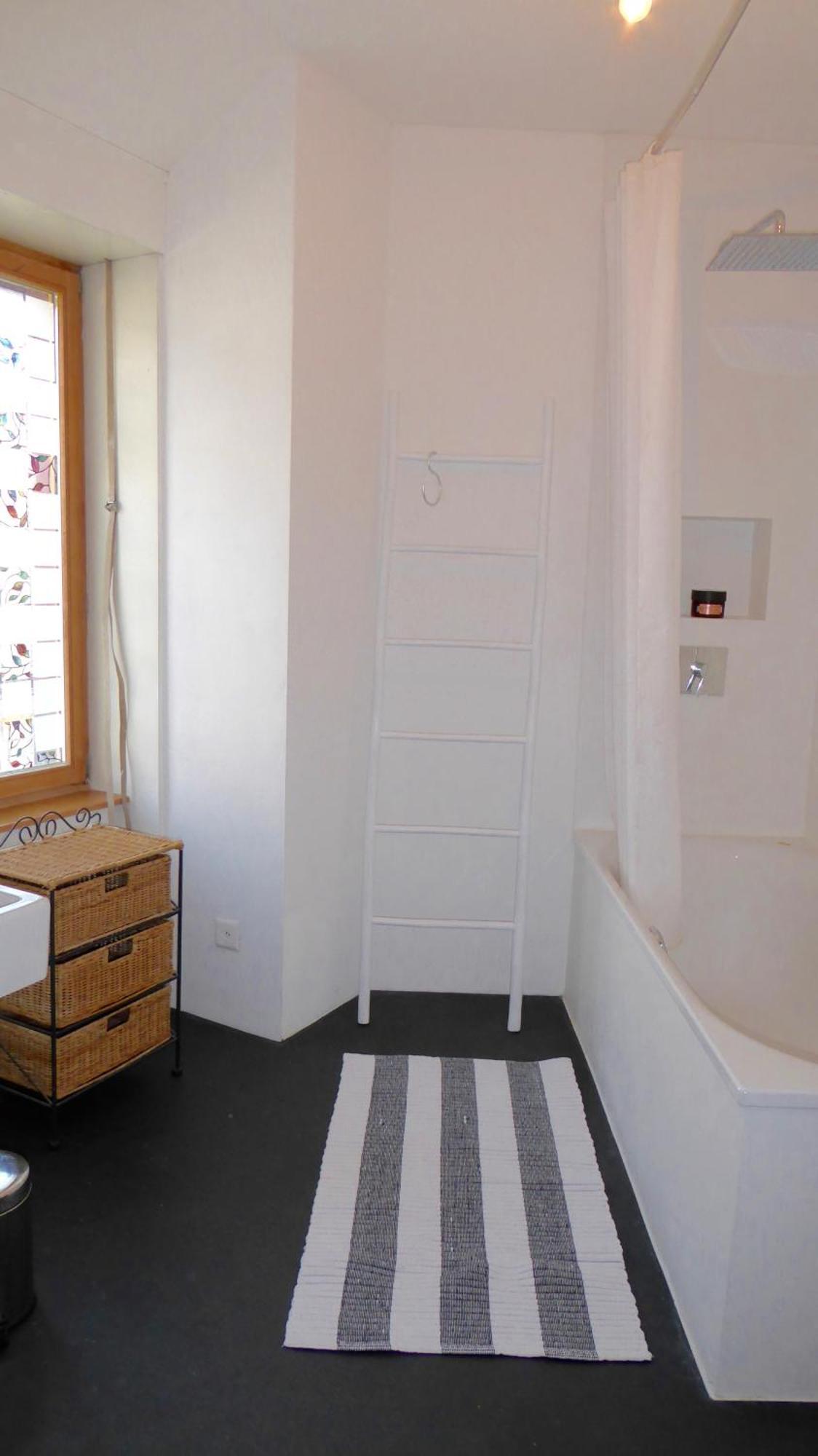 Georgian Guest Rooms Bázel Kültér fotó